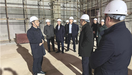 市委常委、組織部部長(zhǎng)、黨校校長(zhǎng)張鵬飛深入興學(xué)商務(wù)中心項(xiàng)目、遂星實(shí)業(yè)公司調(diào)研